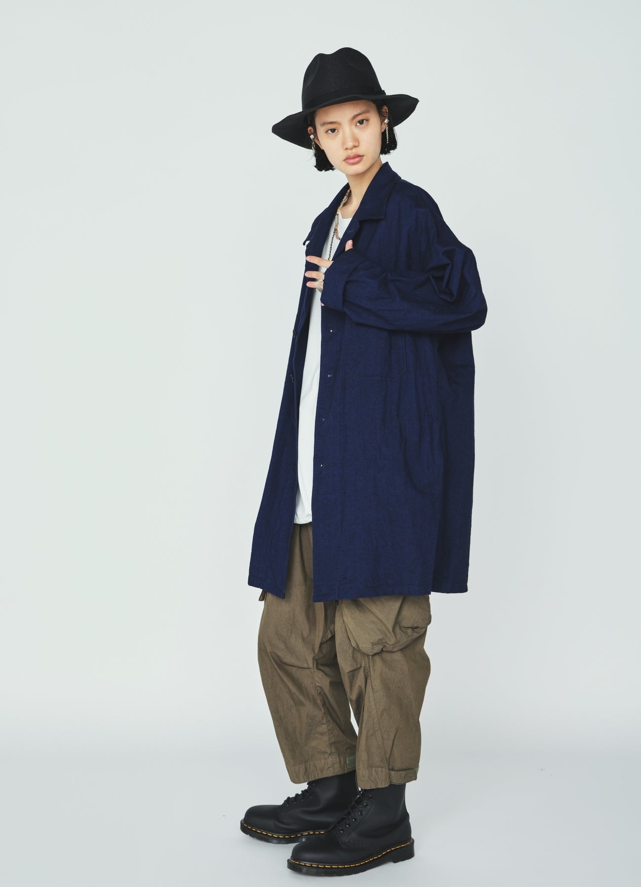 COTTON/NYLON WEATHER CLOTH SAROUEL PANTS WITH GUSSETED POCKETS