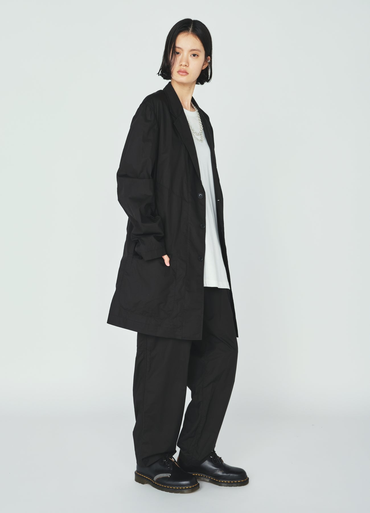 COTTON TYPEWRITER SIDE-POCKET TAPERED PANTS