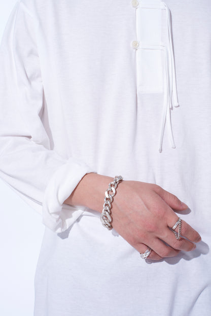 ASYMMETRIC BRASS MANTEL BRACELET