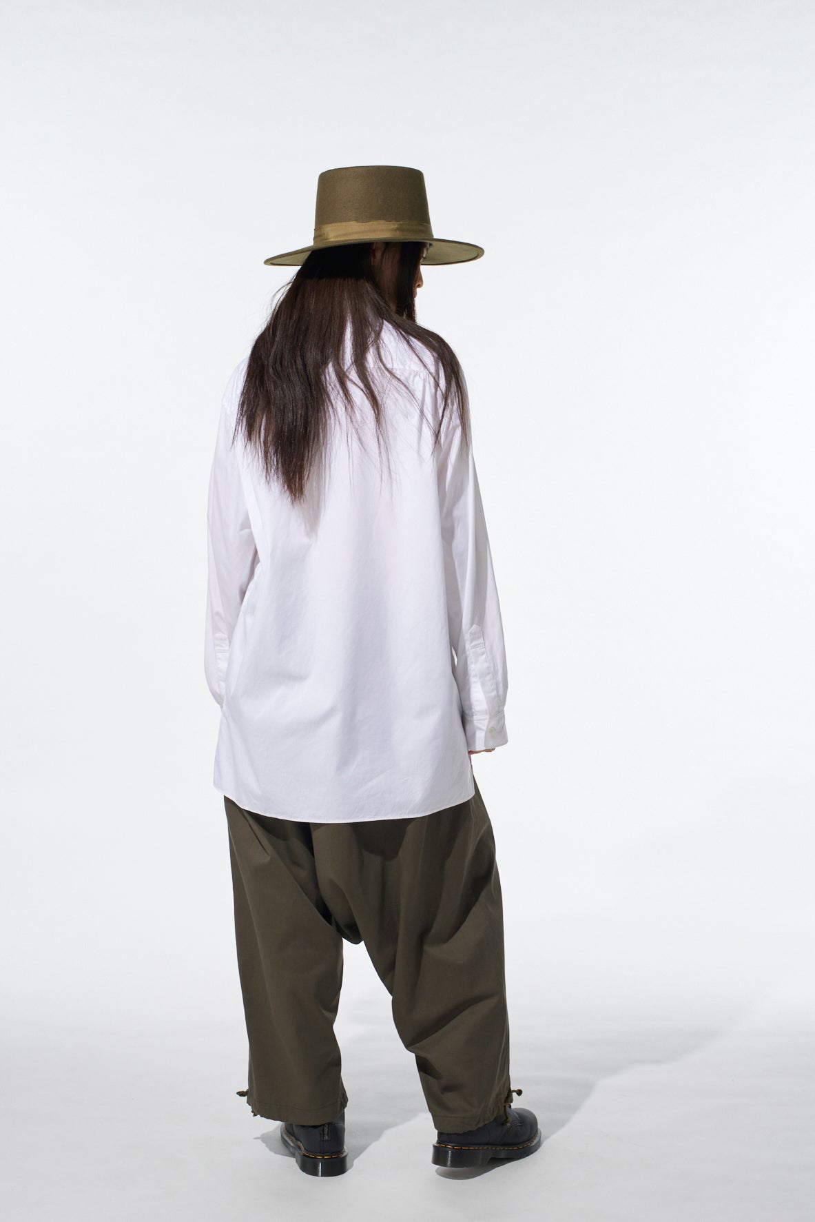 COTTON BROAD RIBON STAND COLLAR SHIRT