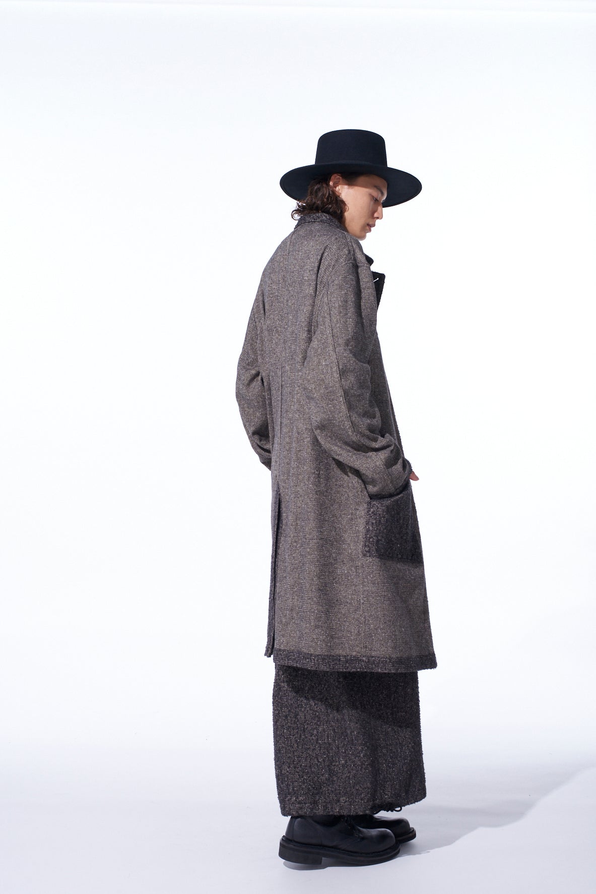 BRUSHED TWILL NEEDLE PUNCH SHOP COAT