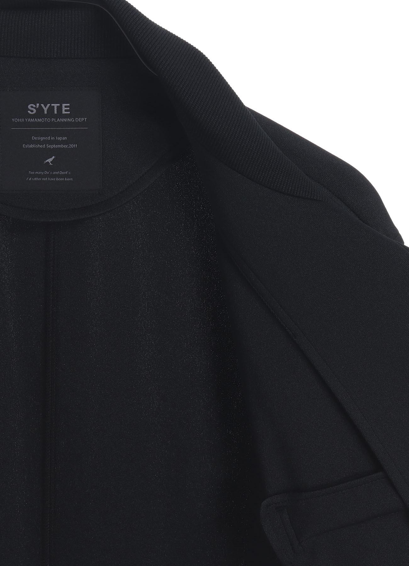 PE/SMOOTH ZIPPER THREAD TURTLE NECK JACKET
