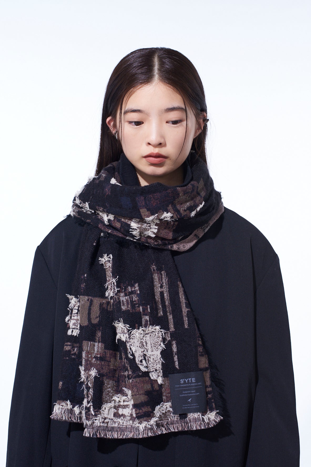 PATCHWORK CUT JACQUARD STOLE