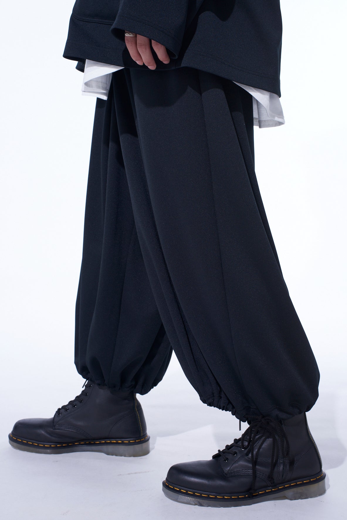 PE/SMOOTH HAKAMA BALLOON PANTS