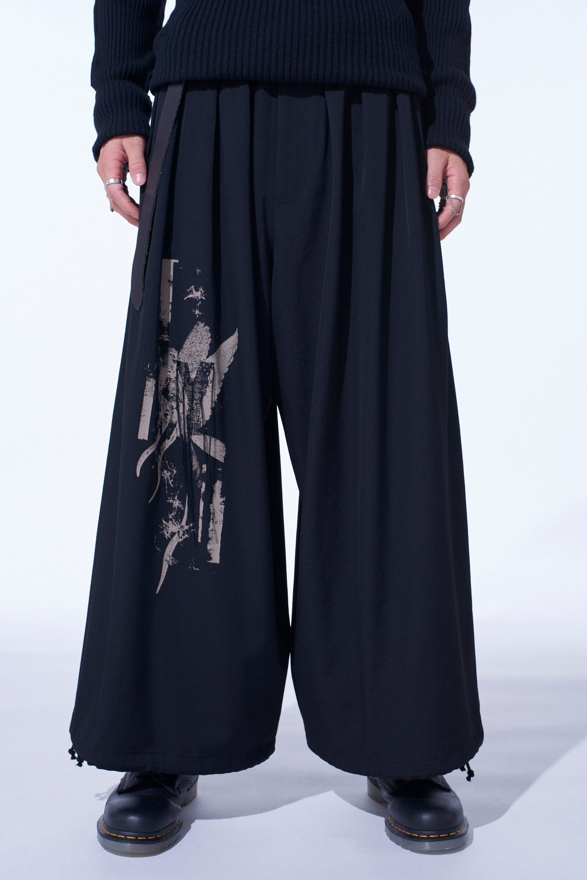 WASHER WOOL GABARDINE PRINT EMBROIDERY BALLOON PANTS