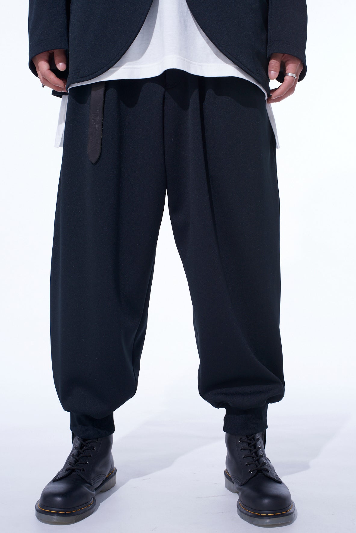 PE/SMOOTH TWO-TUCK RIB PANTS