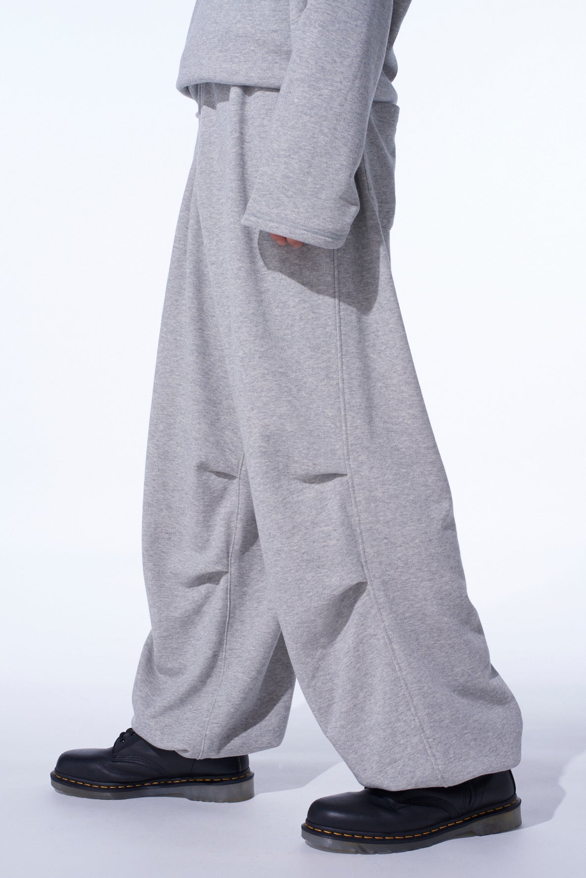 パンツ yohji yamamoto FRENCH TERRY TUCKED PANTS FRENCH TERRY TUCKED PANTS(M Black): S'YTE｜THE SHOP YOHJI YAMAMOTO