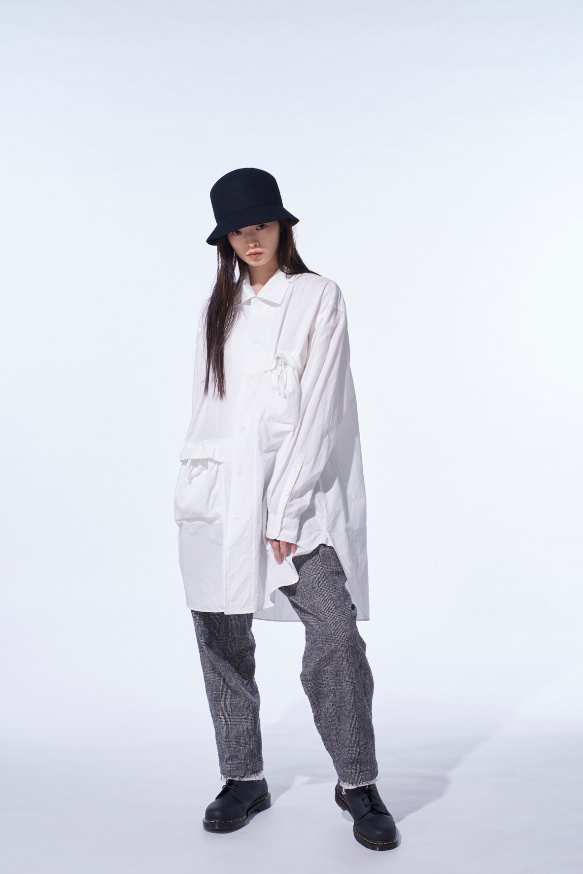 GLEN CHECK CUT-OUT HEM PANTS