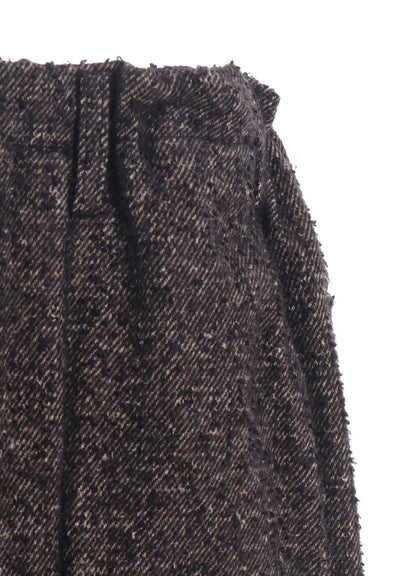 BRUSHED TWILL NEEDLE PUNCH TAPERED PANTS