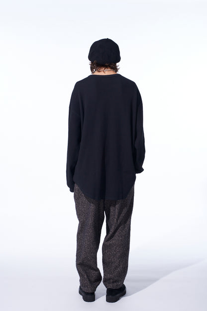 BRUSHED TWILL NEEDLE PUNCH TAPERED PANTS