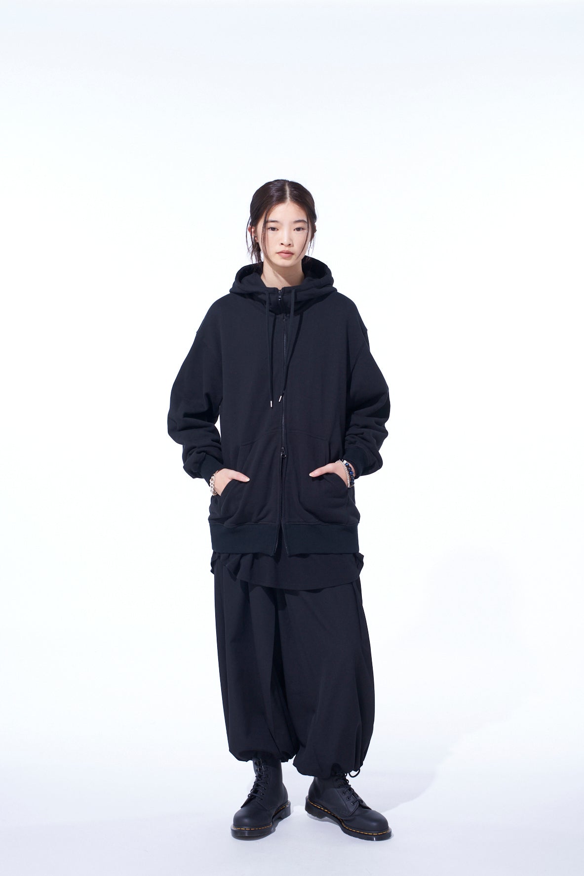 FRENCH TERRY FLOWER EMBROIDERY ZIP-UP HOODIE