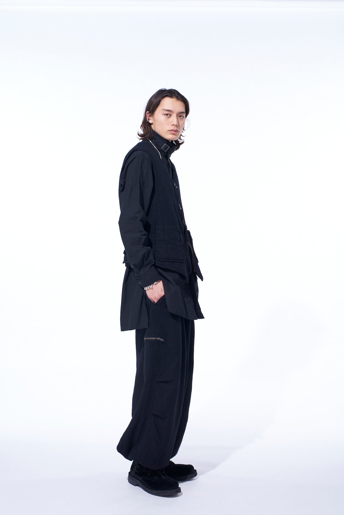 WOOL GAUZE ZIP UP VEST