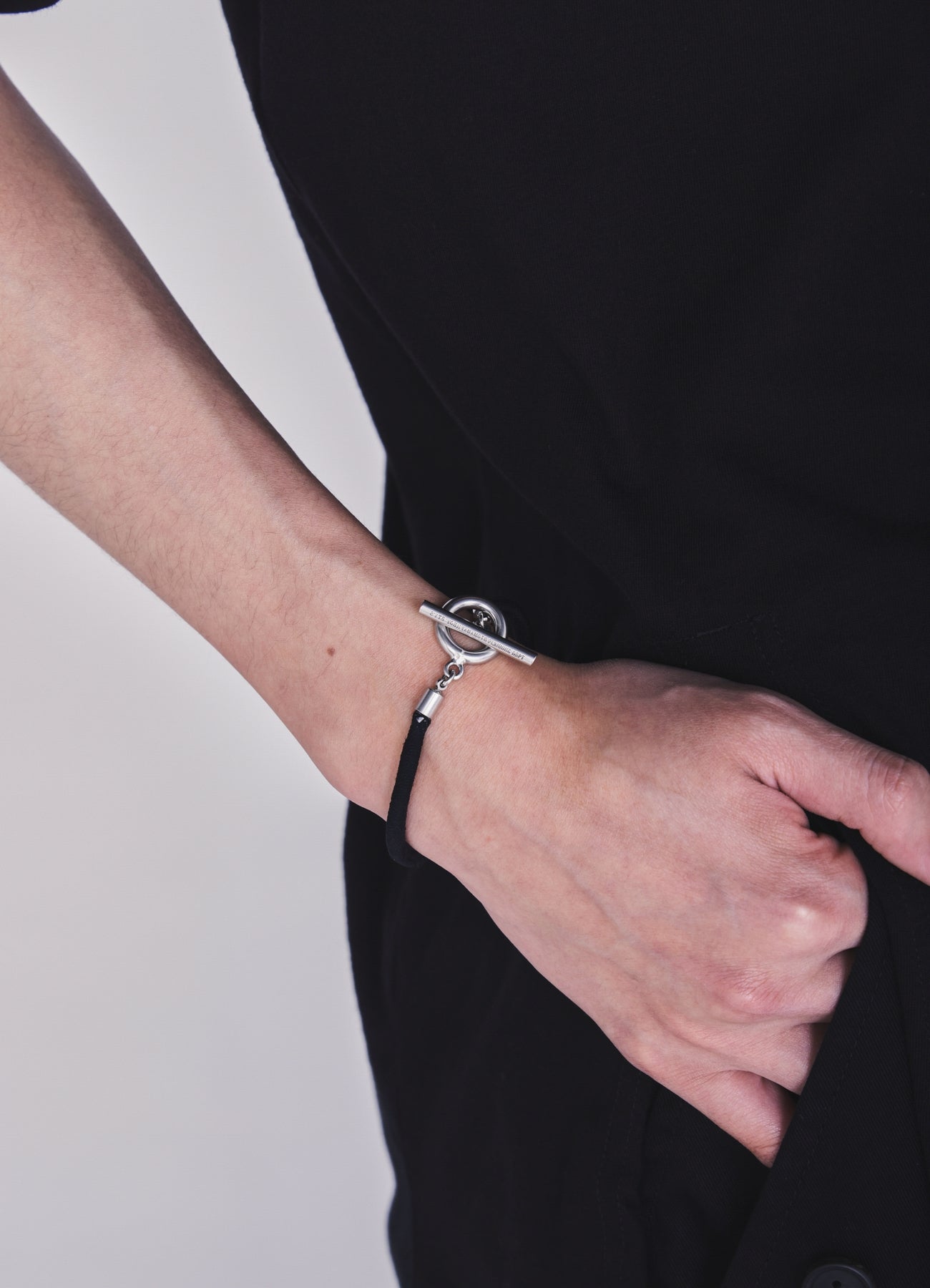 T BAR HAIR TIE