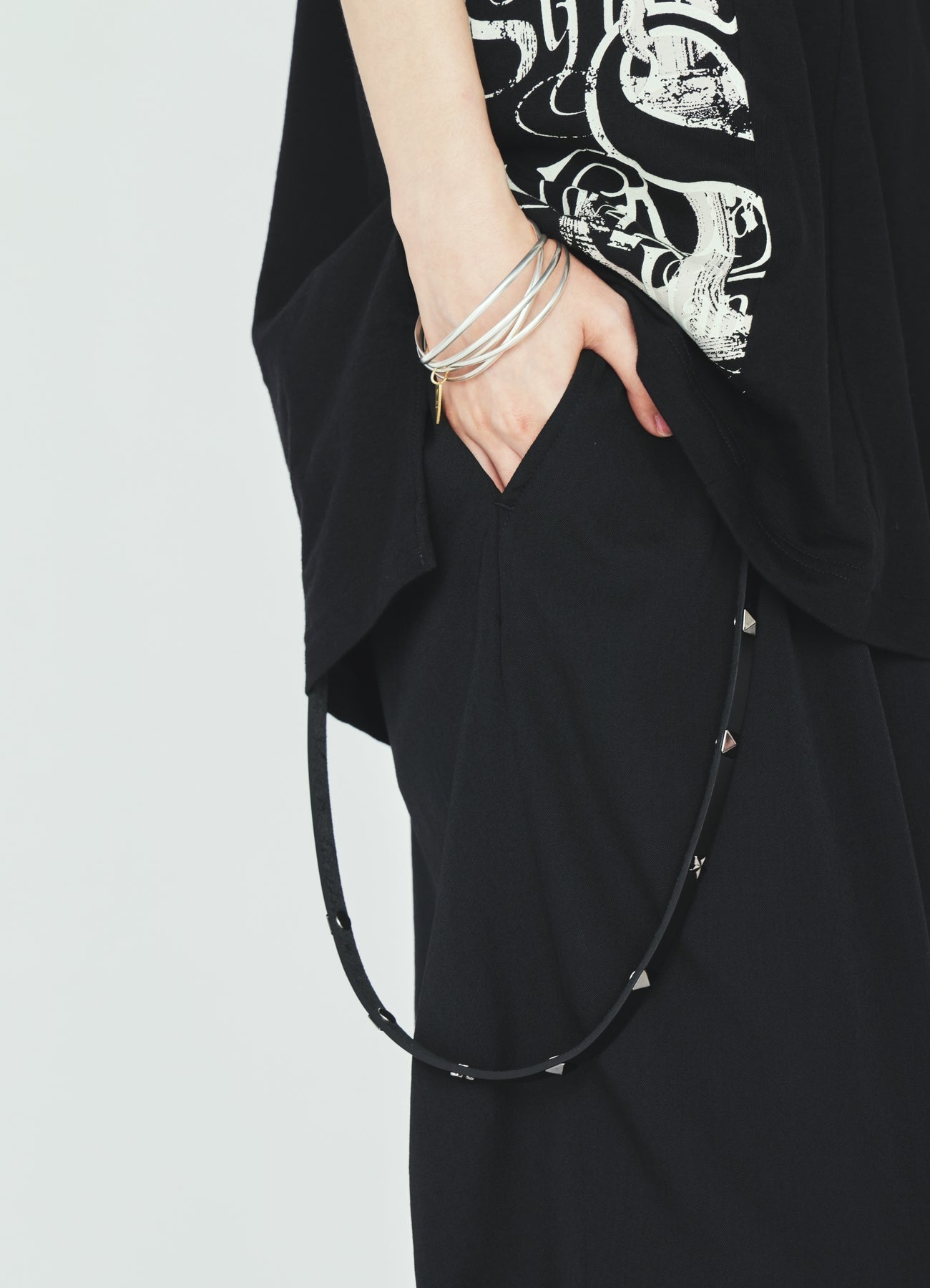 COW LEATHER Wallet strap – THE SHOP YOHJI YAMAMOTO