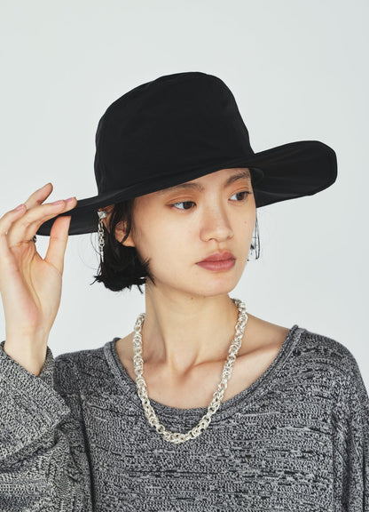 DENSE‑LINK CHAIN NECKLACE