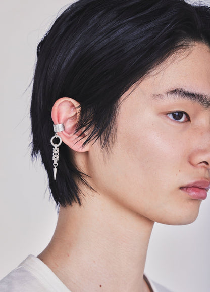 DENSE‑LINK CHAIN EAR CUFF