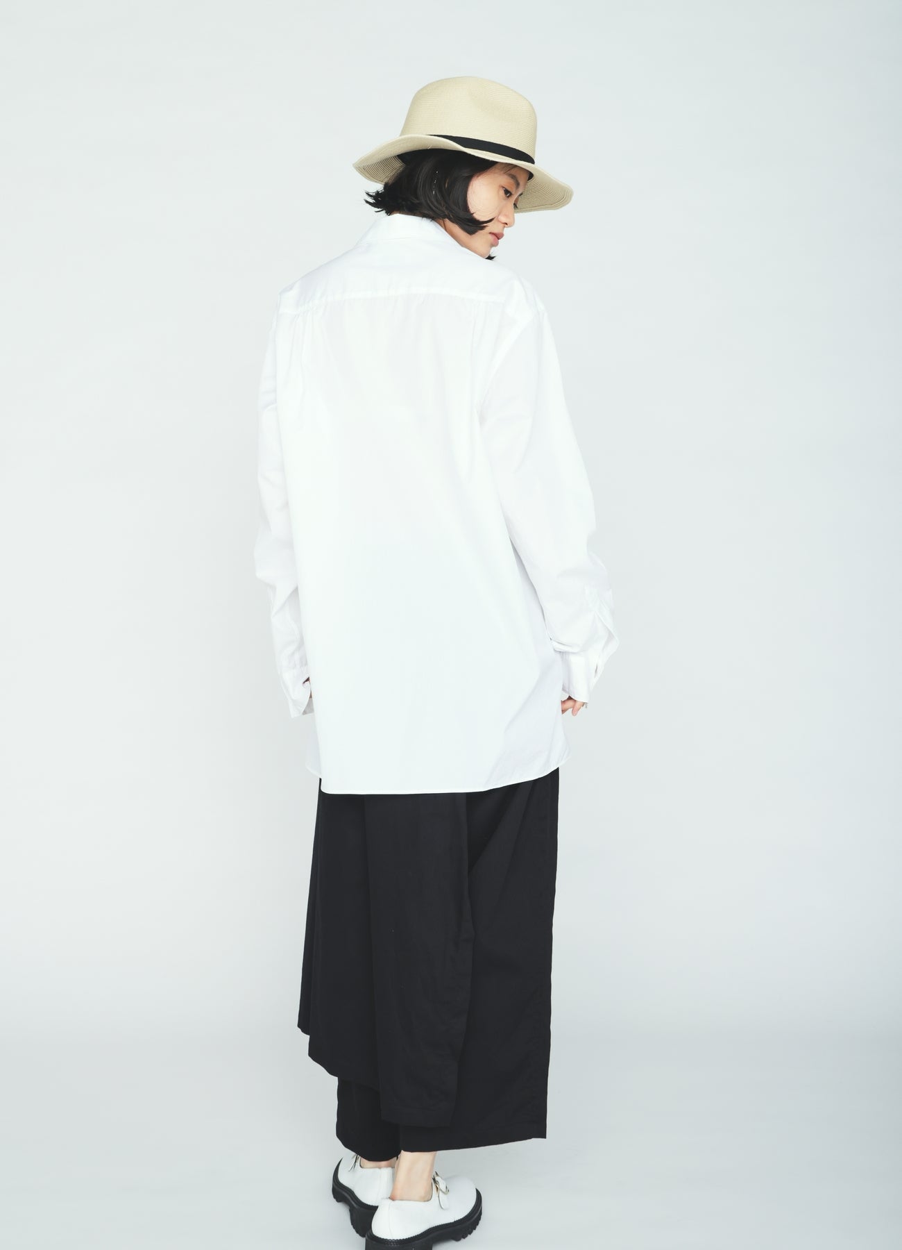 100/2 COTTON BROAD FLOATING POCKETS OPEN COLLAR SHIRT