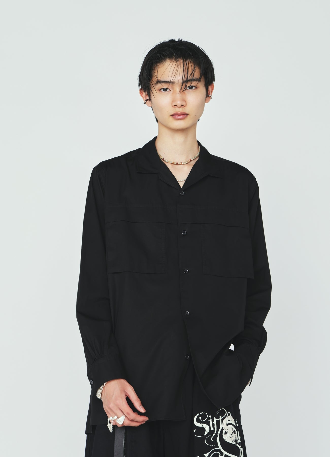 100/2 COTTON BROAD FLOATING POCKETS OPEN COLLAR SHIRT
