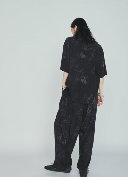 RAYON “Y” LETTER AND SUN‑MOON PRINT OPEN COLLAR SHIRT