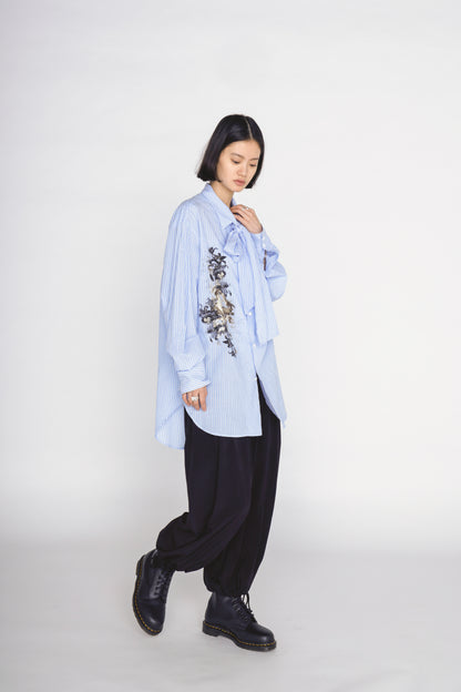 COTTON STRIPED HEAD IN HANDS PRINT RIBON SHIRT