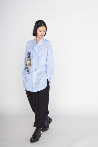 COTTON STRIPED HEAD IN HANDS PRINT RIBON SHIRT