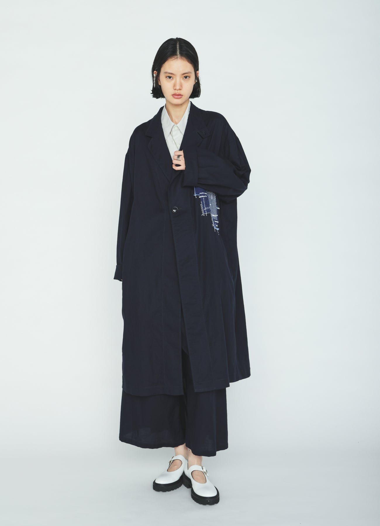 ORGANIC COTTON WASHER ONE-BUTTON LONG COAT WITH  SASHIKO EMBROIDERY