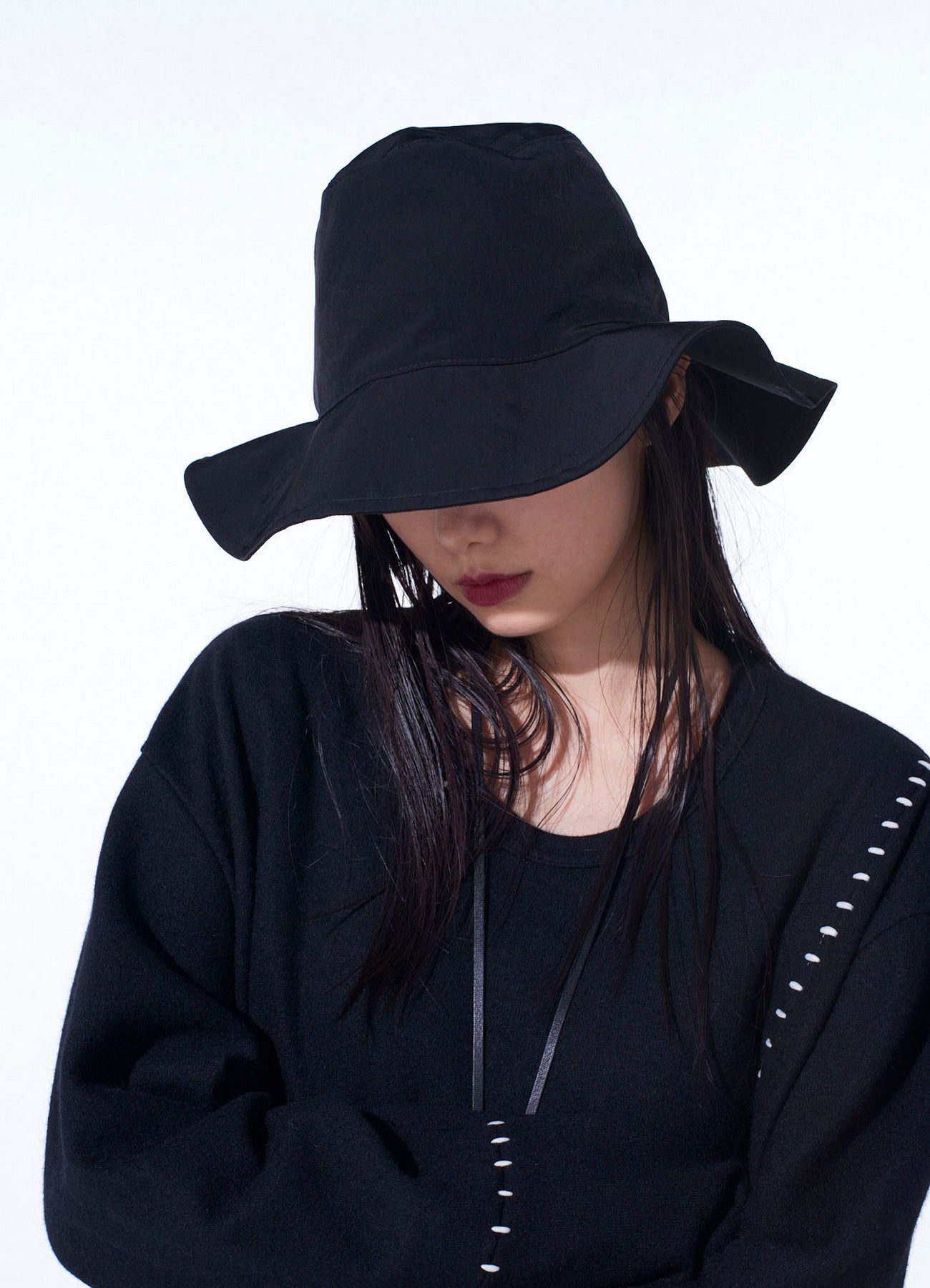 CREPE de CHINE WIDE BRIM HAT