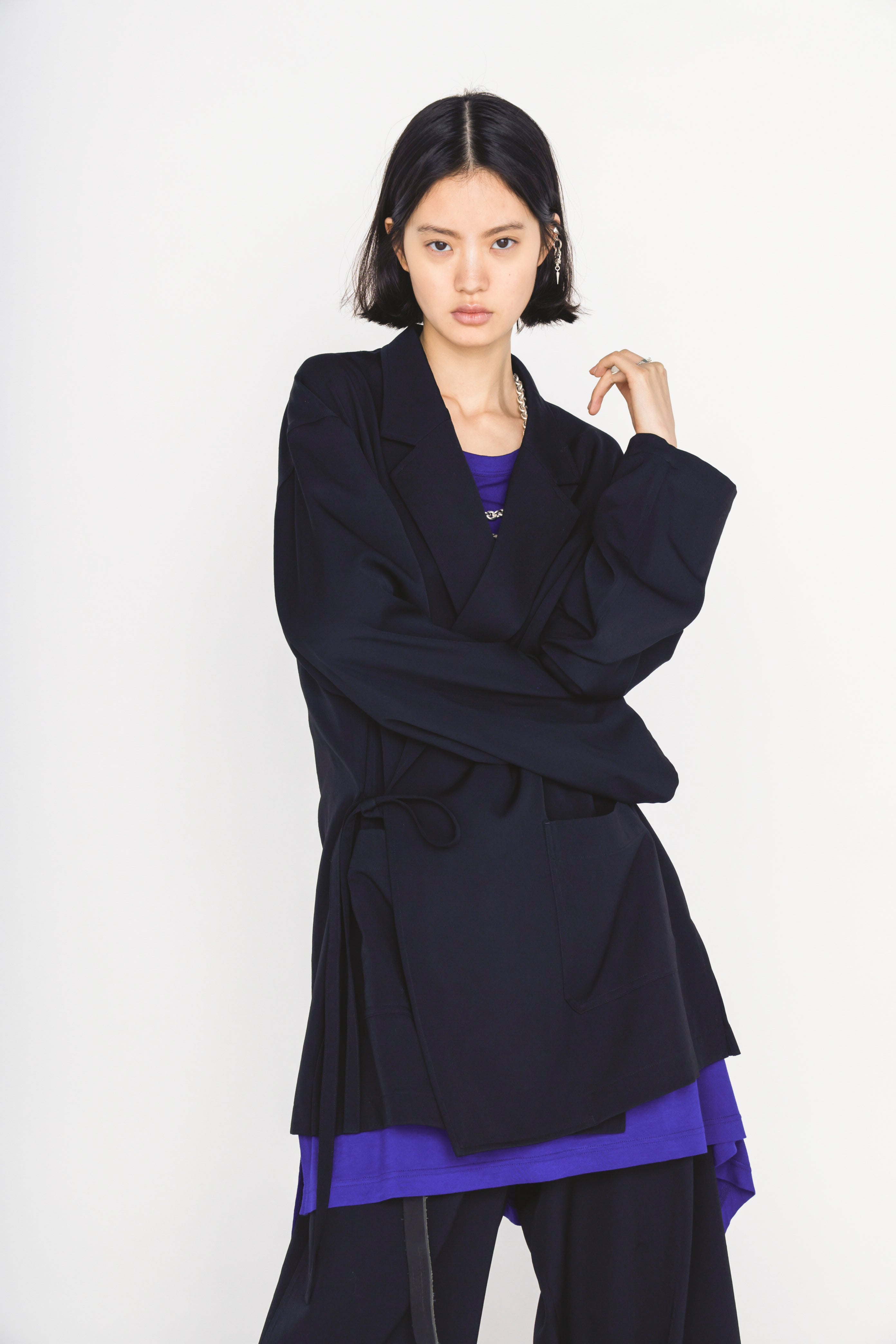 WASHER WOOL GABARDINE SEMI-DOUBLE-BREASTED TIE-FRONT JACKET – THE