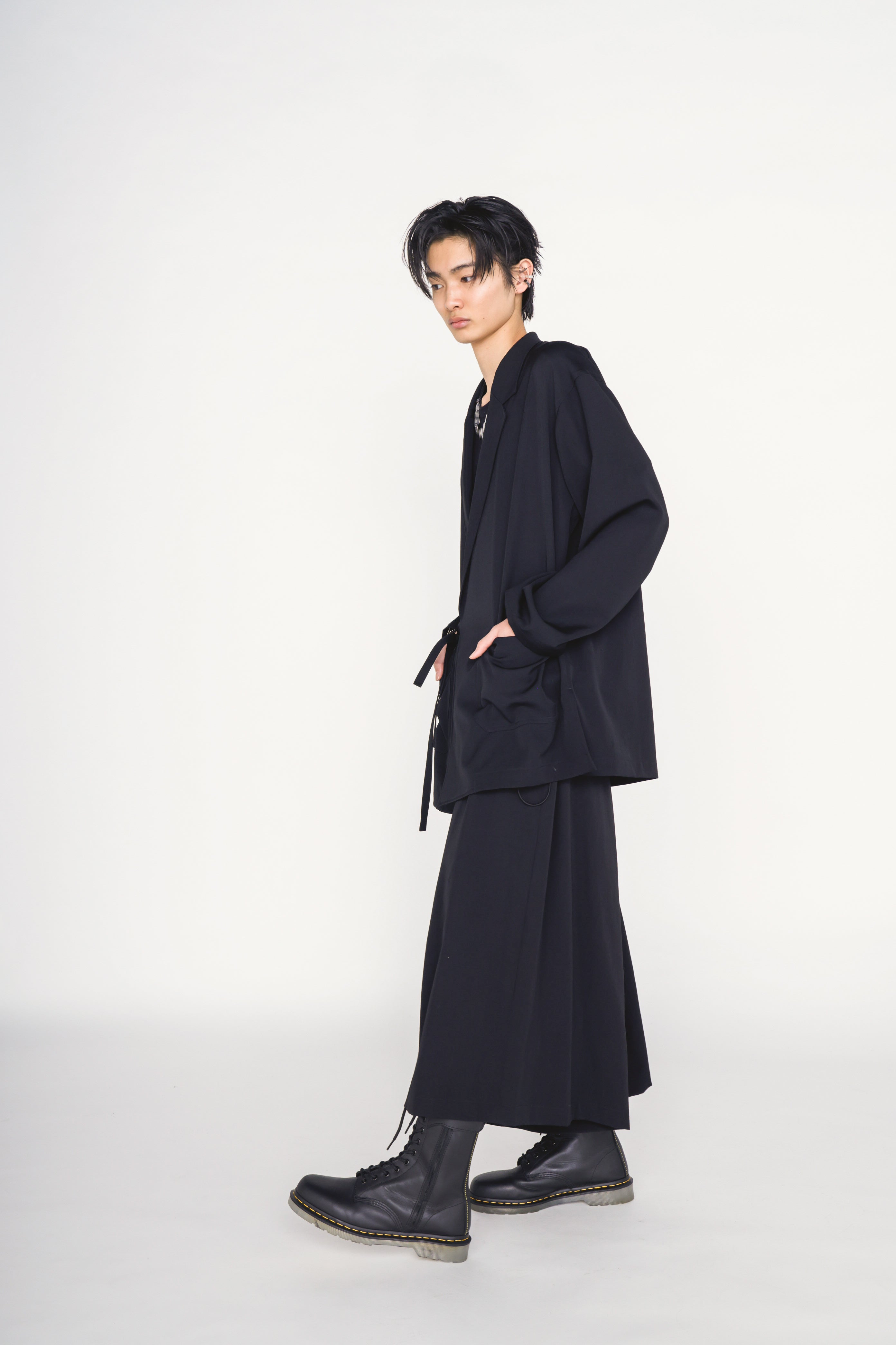 WASHER WOOL GABARDINE SEMI-DOUBLE-BREASTED TIE-FRONT JACKET – THE