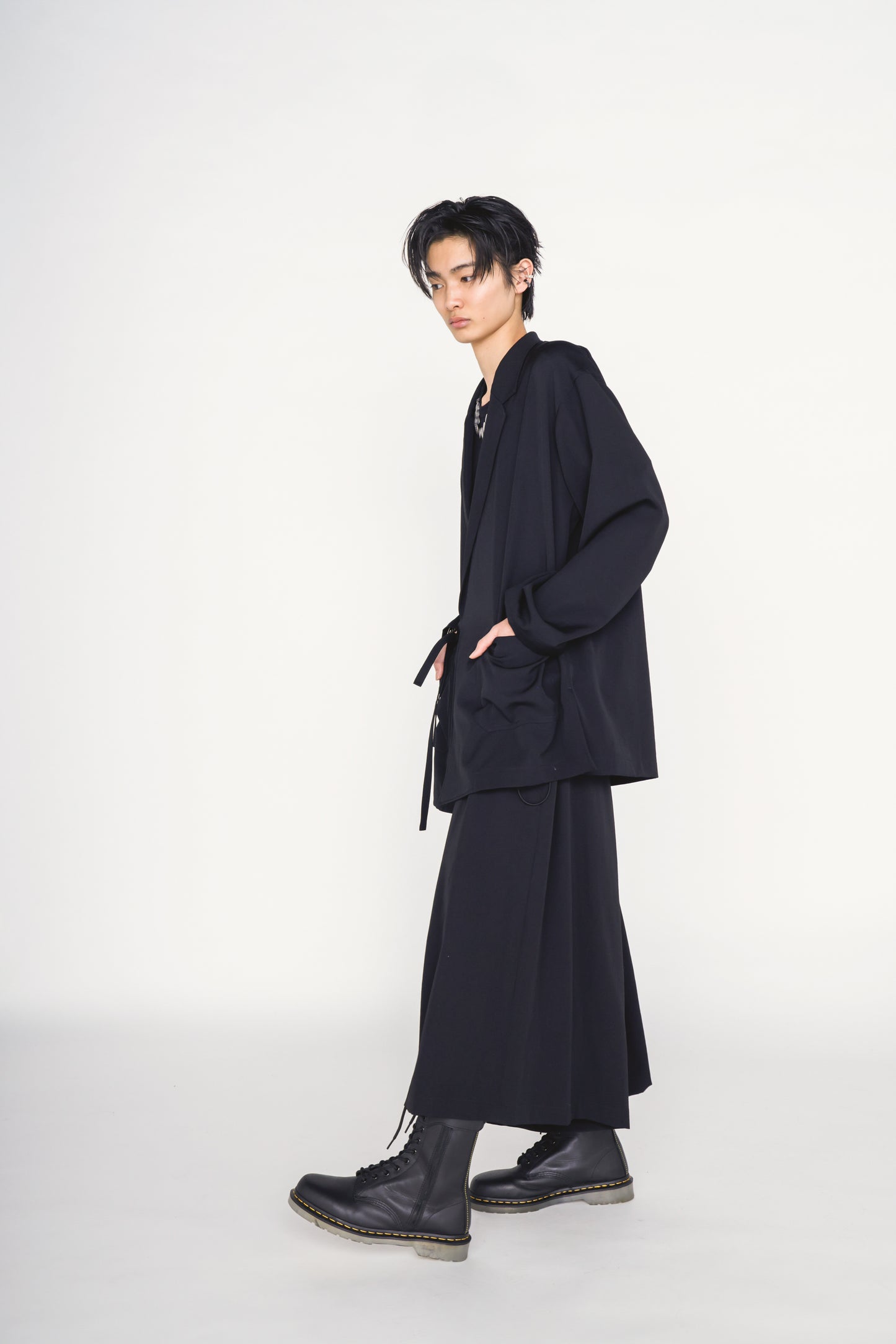 WASHER WOOL GABARDINE SEMI-DOUBLE-BREASTED TIE-FRONT JACKET