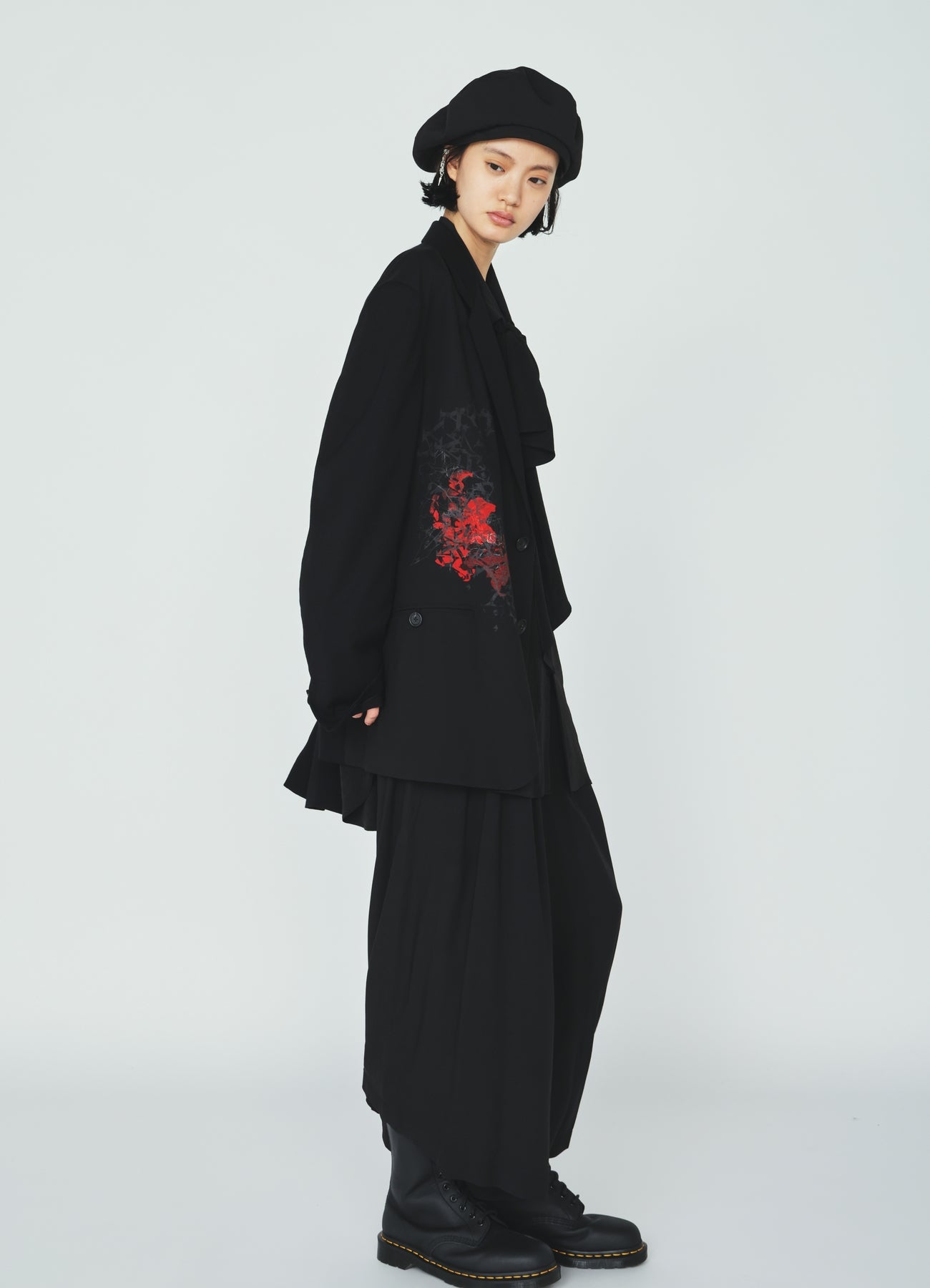 HIGH-TWIST TA/VIS “Y” LETTER AND RED FLOWER PRINT ASYMMETRIC