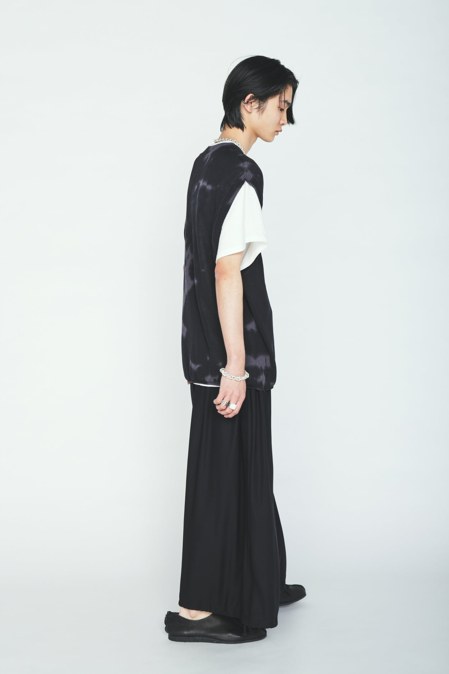 CHUSEN-DYED COMPACT TWIST VEST