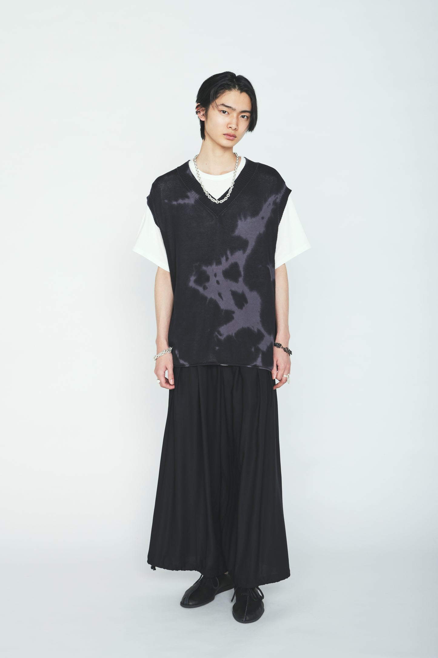 CHUSEN-DYED COMPACT TWIST VEST