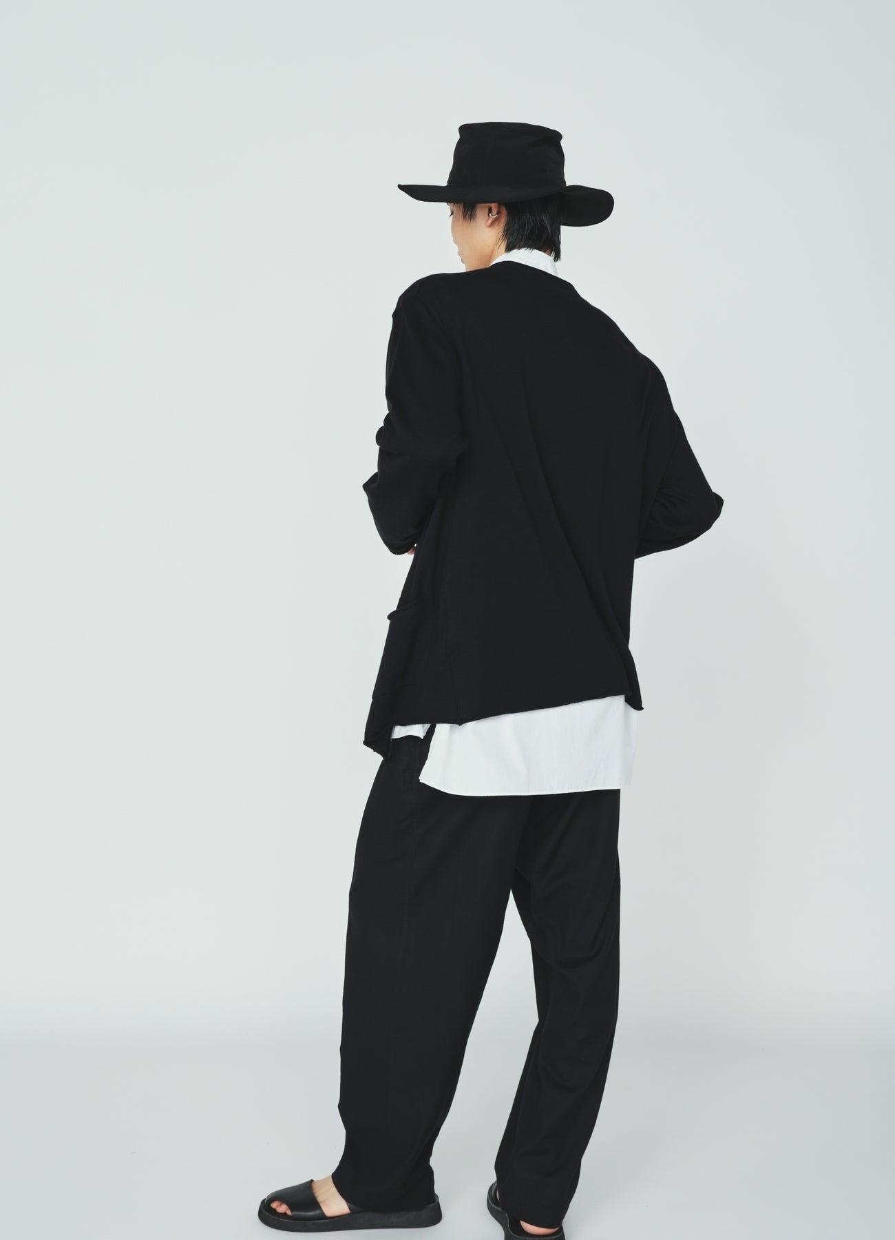 COTTON SUVIN GOLD KNIT CARDIGAN