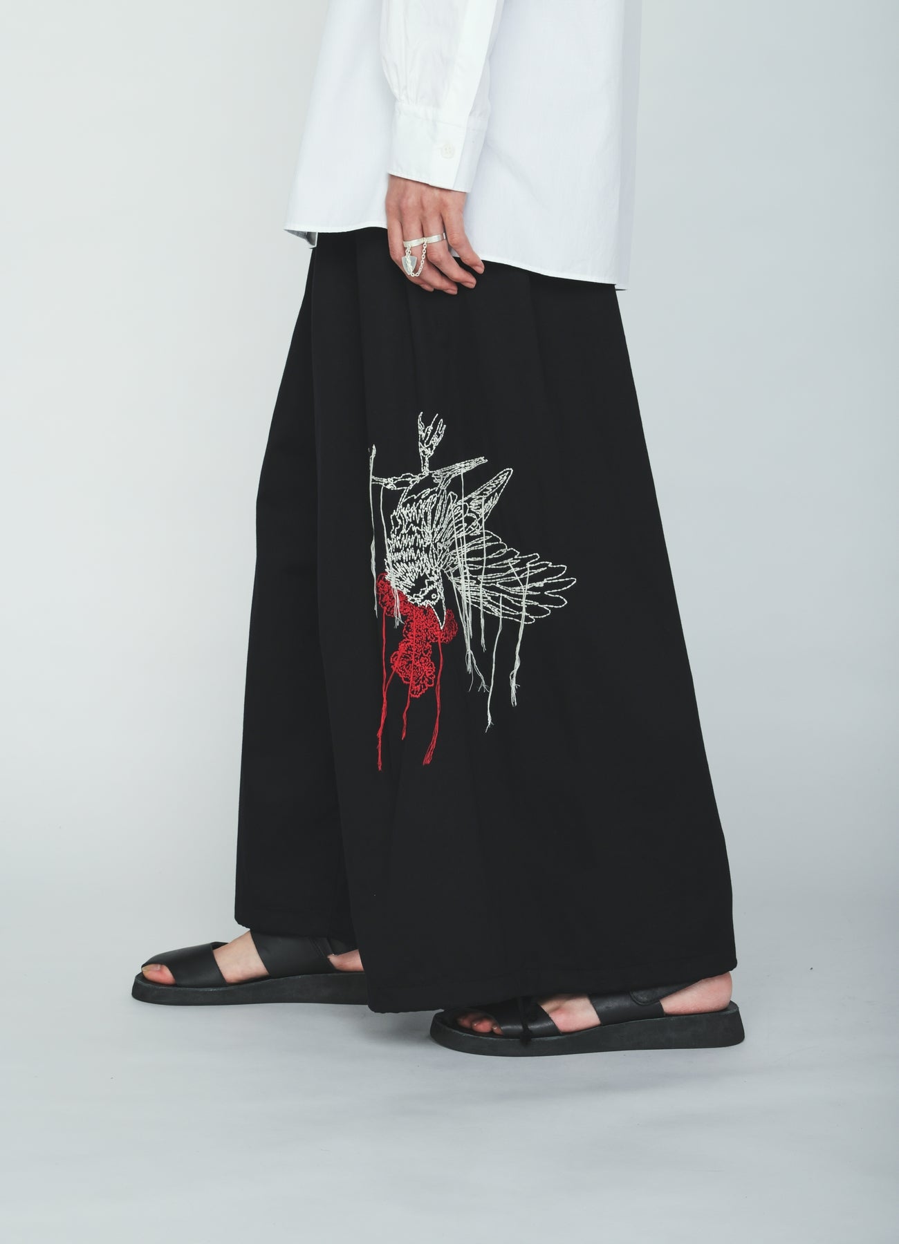 balloon shopruru様へ COTTON TWILL EMBROIDERY BALLOON PANTS – THE SHOP YOHJI YAMAMOTO