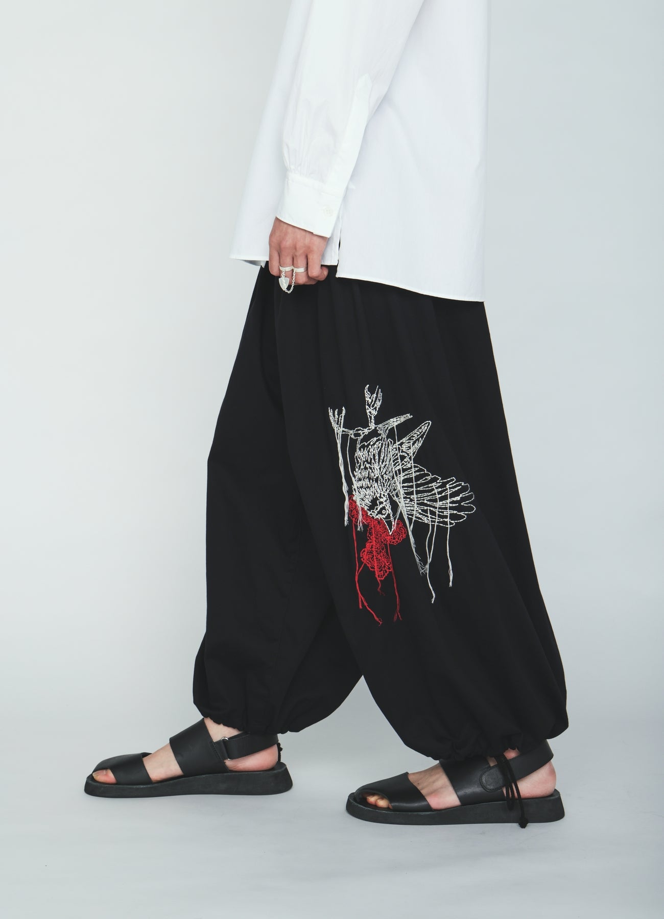 COTTON TWILL EMBROIDERY BALLOON PANTS – THE SHOP YOHJI YAMAMOTO