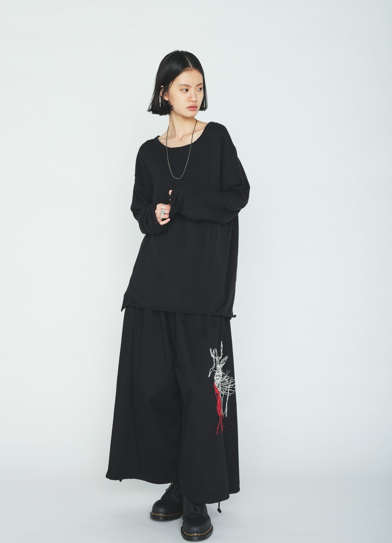 COTTON TWILL EMBROIDERY BALLOON PANTS