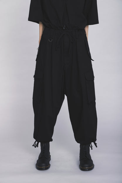 COTTON TWILL GATHERED POCKET CARGO PANTS