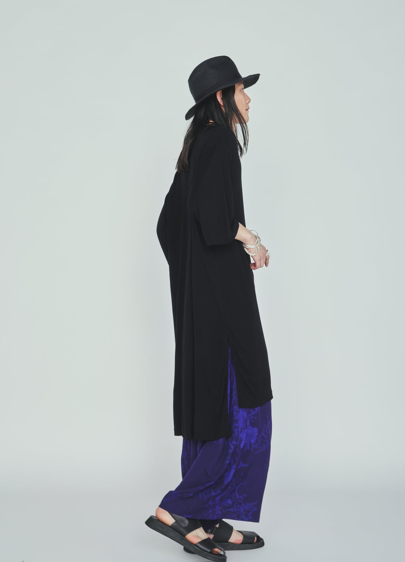 RAYON “Y” LETTER AND INDIAN MOTIF PRINT WIDE SAROUEL PANTS