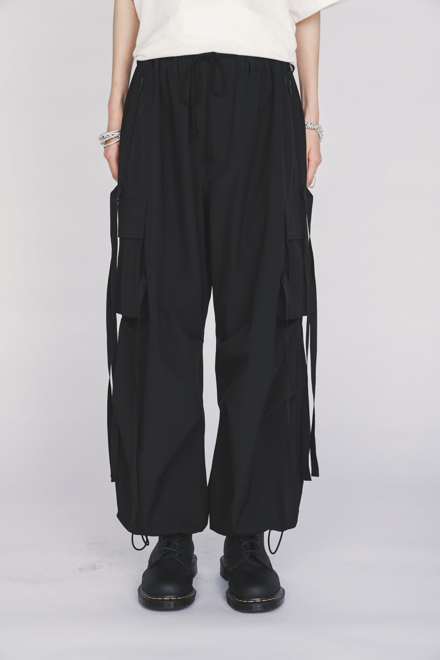 WATERPROOF TECH FABRIC STRAPPED TECHNO PANTS