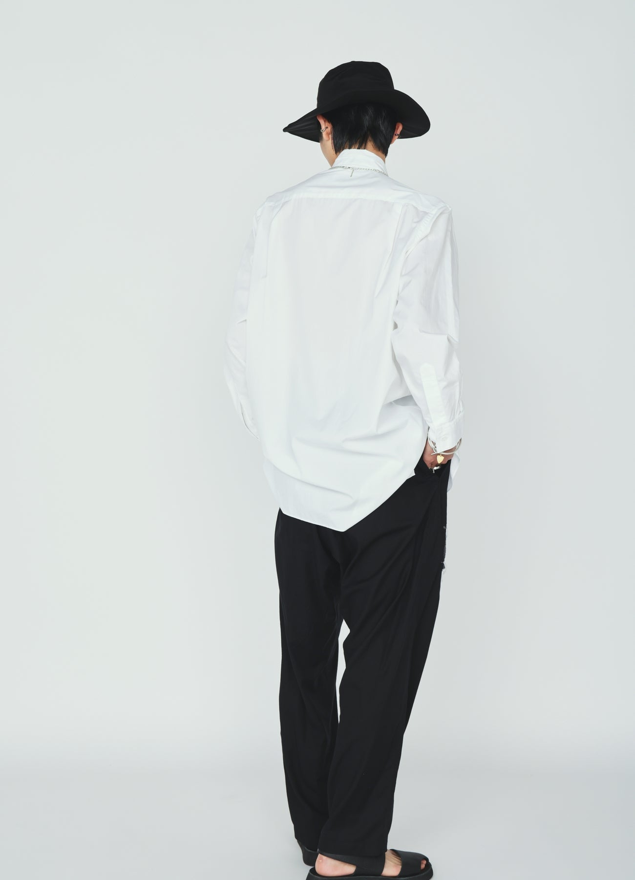 ORGANIC COTTON WASHER TAPERED PANTS WITH SASHIKO EMBROIDERY
