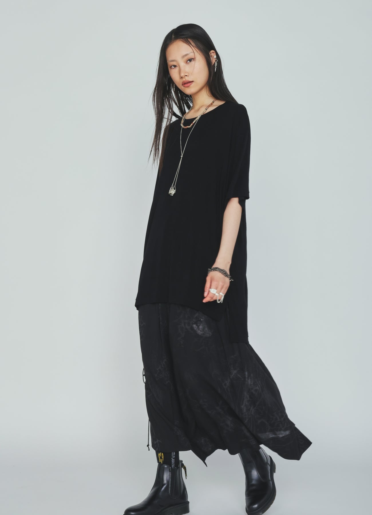 RAYON “Y” LETTER AND SUN‑MOON PRINT WRAP SKIRT