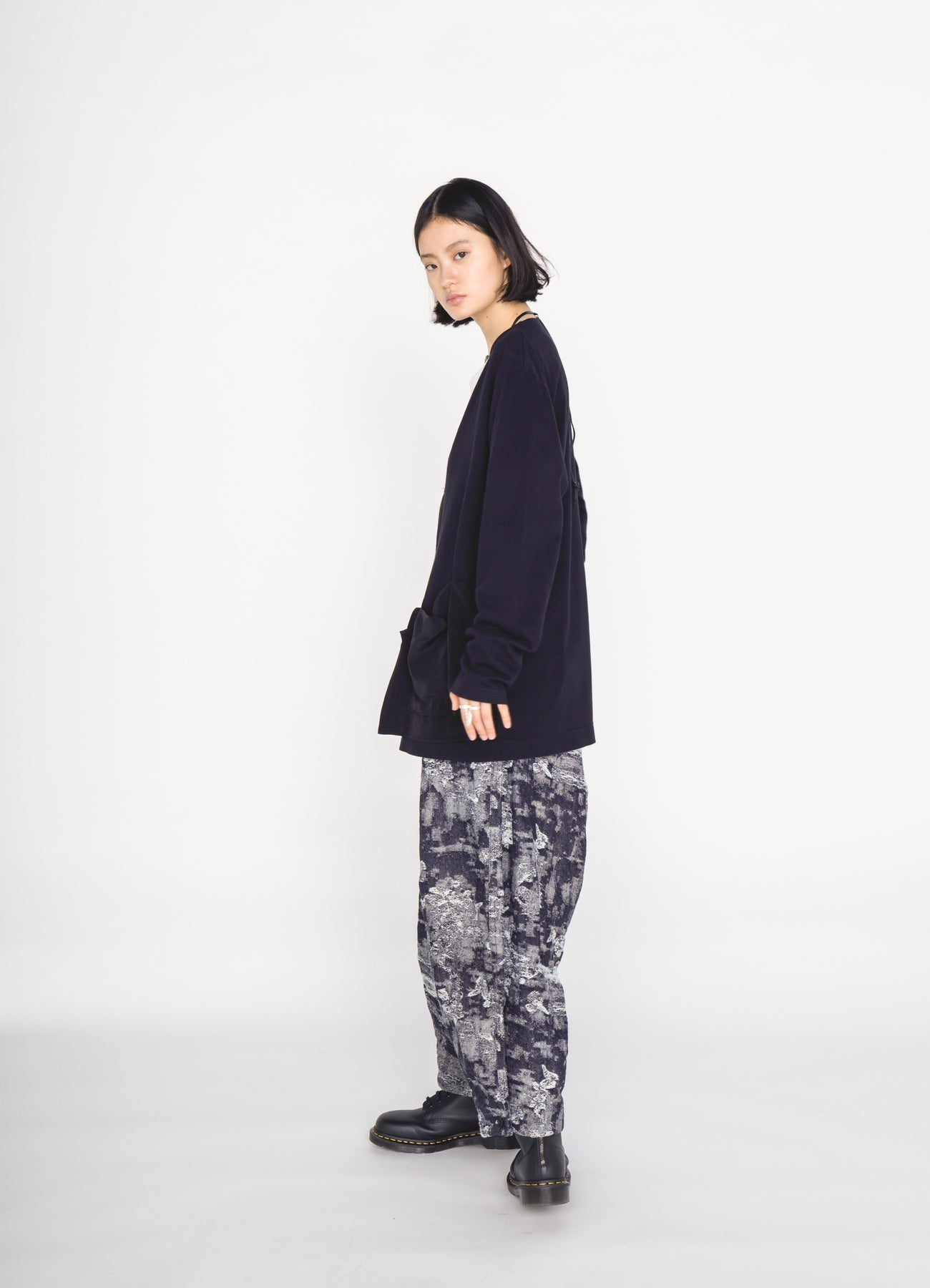 30/COTTON JERSEY ASYMMETRIC POCKET CARDIGAN