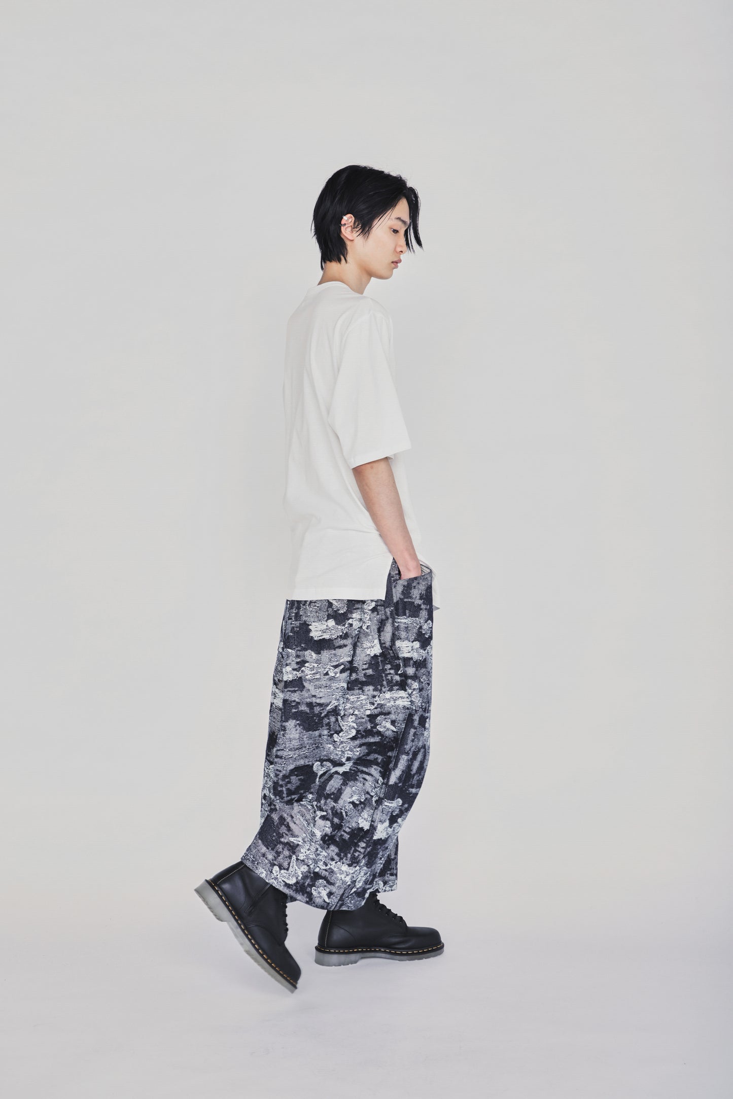 30/COTTON JERSEY LACE-UP T-SHIRT