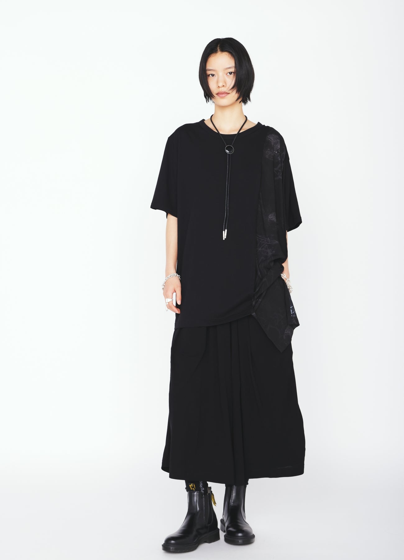 ASYMMETRY DESIGN LONG-SLEEVED T-SHIRT WITH SUN‑MOON PRINT FABRIC