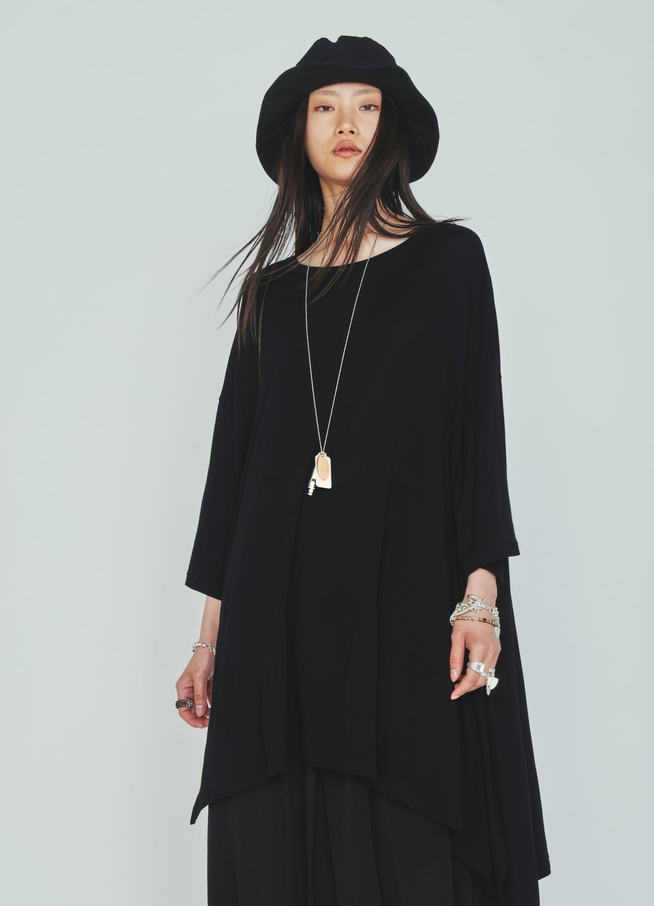 RAYON JERSEY DRAPE T-SHIRT
