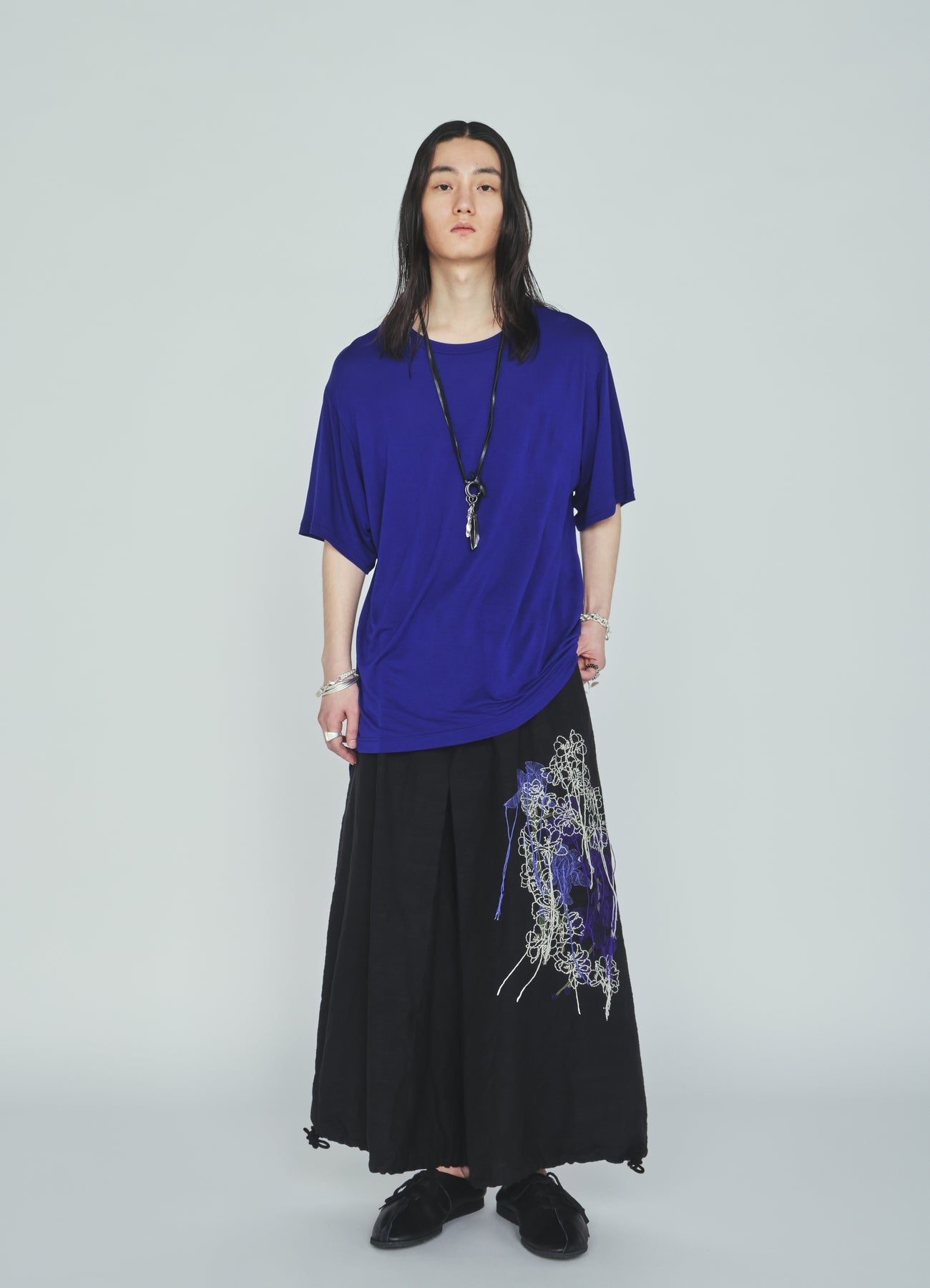 RAYON JERSEY SIDE SLITS T-SHIRT