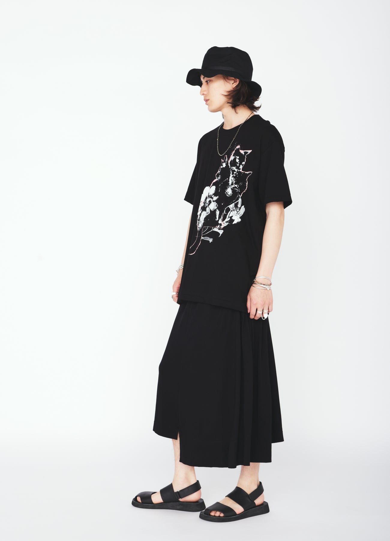 GRAPHIC T-SHIRT -CERBERUS-