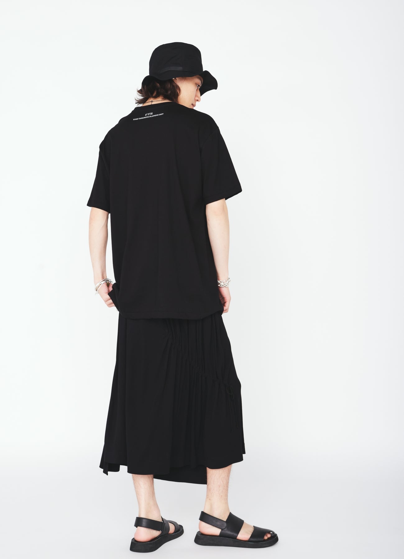 GRAPHIC T-SHIRT -CERBERUS- – THE SHOP YOHJI YAMAMOTO