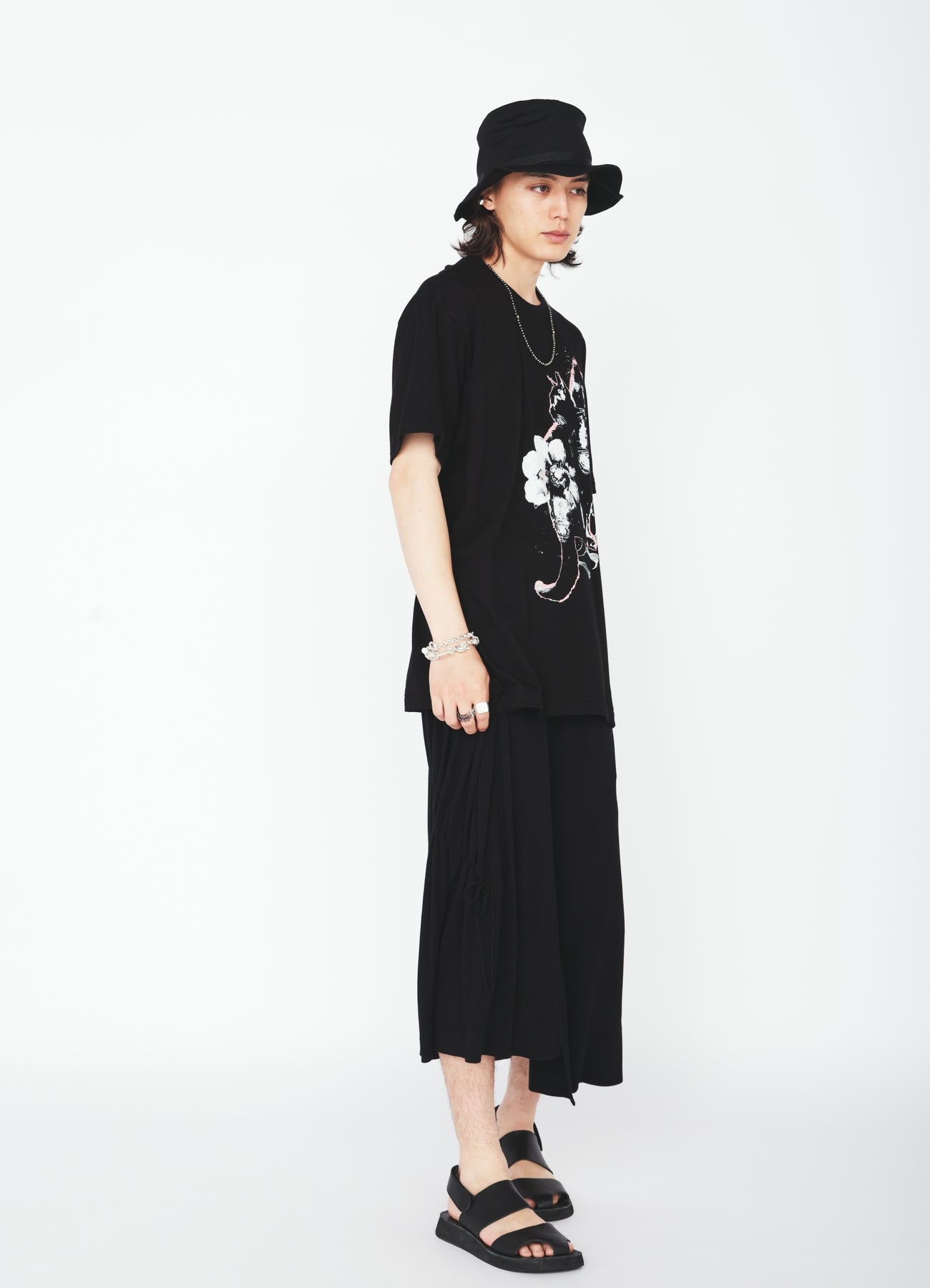 GRAPHIC T-SHIRT -CERBERUS-